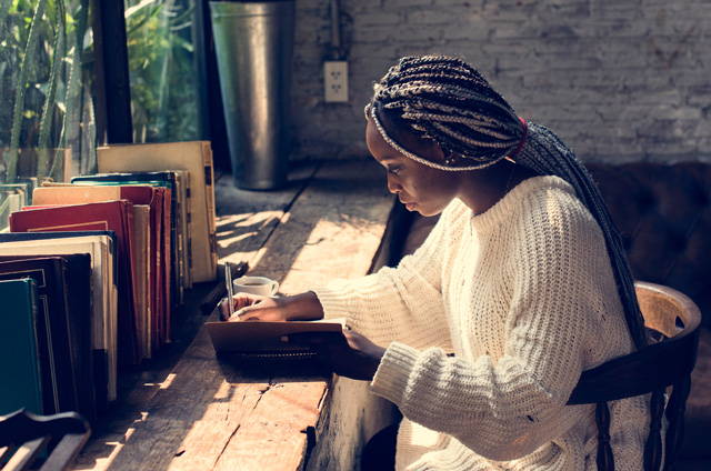 Journaling is a powerful way to promote a healthier stress response - Green Roads Blog